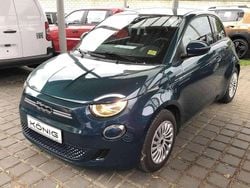 Grün Gebraucht 2023 Fiat 500e Limousine | 17.998 € (Superpreis)
