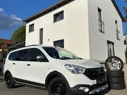 Weiß Gebraucht 2022 Dacia Lodgy Stepway Van / Kleinbus | 14.990 € (Guter Preis)