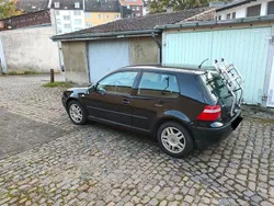 Schwarz Gebraucht 2003 VW Golf IV Limousine | 1.850 € (Fairer Preis)