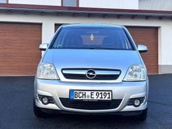 Silber Gebraucht 2006 Opel Meriva Van / Kleinbus | 1.990 € (Guter Preis)
