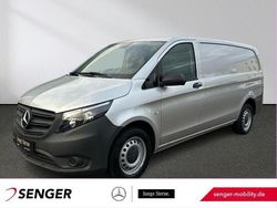 Silber Gebraucht 2022 Mercedes Vito Van / Kleinbus | 32.666 € (Etwas zu teuer)