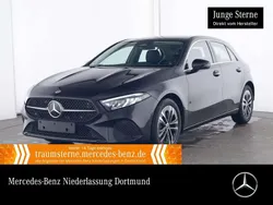 Schwarz Gebraucht 2024 Mercedes A200 Advanced Kleinwagen | 29.890 € (Fairer Preis)