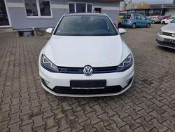 Weiß Gebraucht 2015 VW Golf VII GTE Limousine | 9.400 € (Guter Preis)