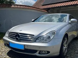 Silber Gebraucht 2007 Mercedes CLS320 Limousine | 10.900 € (Fairer Preis)