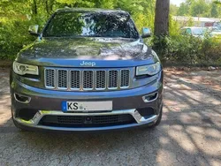 Braun Gebraucht 2015 Jeep Grand Cherokee Summit SUV | 30.400 € (Etwas zu teuer)