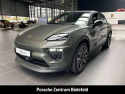 Aventuringrünmetallic Gebraucht 2024 Porsche Macan SUV | 99.800 € (Teuer)
