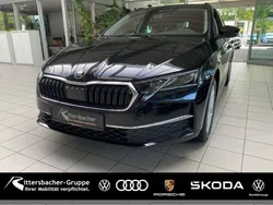 Schwarzmagic perleffekt Gebraucht 2024 Skoda Octavia Selection Kombi | 31.690 € (Fairer Preis)