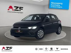 Deep black perleffekt Gebraucht 2024 VW Polo Life Kleinwagen | 19.890 € (Guter Preis)