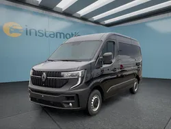 Schwarz Neu 2025 Renault Master Van | 44.449 € (Etwas zu teuer)