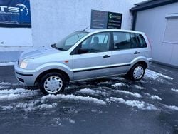 Silber Gebraucht 2005 Ford Fusion Kleinwagen | 2.300 € (Guter Preis)