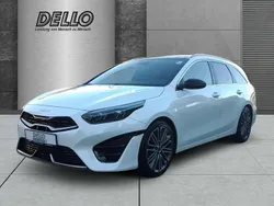 Weiß Gebraucht 2023 Kia Ceed Sportswagon GT-Line Kombi | 20.970 €