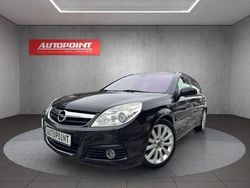 Schwarz Gebraucht 2005 Opel Signum Kleinwagen | 4.499 € (Etwas zu teuer)
