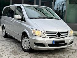 Silber Gebraucht 2011 Mercedes Viano Van / Kleinbus | 10.500 € (Fairer Preis)
