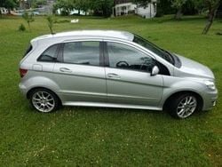 Silber Gebraucht 2008 Mercedes B180 Van / Kleinbus | 5.850 € (Fairer Preis)