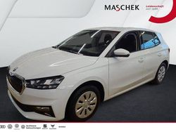 Moonweiß perleffekt Gebraucht 2025 Skoda Fabia Limousine | 18.330 € (Guter Preis)
