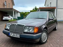 Gebraucht 1991 Mercedes E200 Limousine | 4.000 €