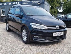 Schwarz Gebraucht 2017 VW Touran Sound Van / Kleinbus | 16.899 € (Fairer Preis)