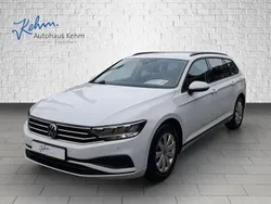 Weiß Gebraucht 2022 VW Passat Conceptline Kombi | 19.890 € (Guter Preis)