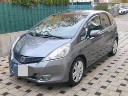 Grau Gebraucht 2012 Honda Jazz Comfort Plus Kleinwagen | 6.400 € (Fairer Preis)
