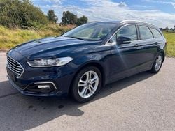 Blau Gebraucht 2019 Ford Mondeo Vignale Kombi | 13.500 € (Guter Preis)