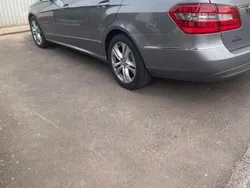 Silber Gebraucht 2010 Mercedes E220 Kombi | 8.950 €