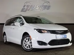 Bright white clearcoat Gebraucht 2020 Chrysler Pacifica Touring SUV | 20.900 € (Fairer Preis)