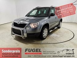 Platingrau metallic Gebraucht 2014 Skoda Yeti Adventure SUV | 6.999 € (Superpreis)