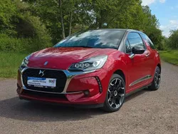 Lackierung rot rubi+schwarz on Gebraucht 2018 DS Automobiles DS3 Connected Chic Kleinwagen | 11.990 € (Fairer Preis)