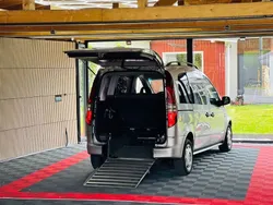 Silber Gebraucht 2004 Mercedes Vaneo Van / Kleinbus | 12.900 €
