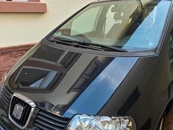 Schwarz Gebraucht 2008 Seat Alhambra Reference Van / Kleinbus | 2.500 € (Fairer Preis)