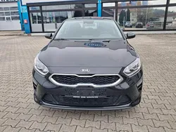 Schwarz Gebraucht 2020 Kia Ceed Edition 7 Limousine | 9.900 € (Fairer Preis)