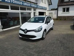 Gletscherweiss Gebraucht 2015 Renault Clio GrandTour Dynamique Kombi | 6.000 € (Fairer Preis)