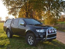 Schwarz Gebraucht 2011 Mitsubishi L200 Abholung | 15.200 € (Etwas zu teuer)