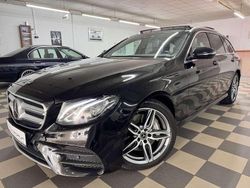 Schwarz/baltic black Gebraucht 2019 Mercedes E350 AMG line Kombi | 28.900 € (Fairer Preis)
