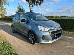 Blau Gebraucht 2018 Hyundai i10 Kleinwagen | 6.400 € (Guter Preis)