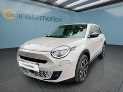 Beige Gebraucht 2024 Fiat 600 La Prima Kleinwagen | 26.749 € (Etwas zu teuer)