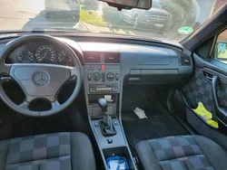 Grau Gebraucht 1995 Mercedes C180 Limousine | 2.800 €