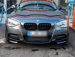 Grau Gebraucht 2014 BMW M135 M Performance Kleinwagen | 22.400 € (Fairer Preis)