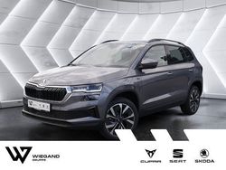 Grau Neu 2025 Skoda Karoq Selection SUV | 36.673 € (Fairer Preis)