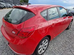 Powerrot/red Gebraucht 2015 Opel Astra Style Kleinwagen | 6.850 € (Guter Preis)