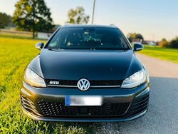 Grau Gebraucht 2015 VW Golf VII GTD Kombi | 12.000 € (Fairer Preis)
