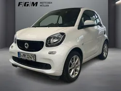 Weiß Gebraucht 2019 Smart ForTwo Electric Drive Passion Coupé | 10.170 € (Fairer Preis)