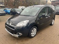 Schwarz Gebraucht 2015 Citroën Berlingo SELECTION Van / Kleinbus | 5.799 € (Guter Preis)