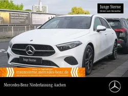Weiß Gebraucht 2024 Mercedes A180 Advanced Limousine | 27.990 € (Fairer Preis)