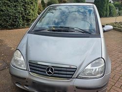 Grau Gebraucht 2000 Mercedes A170 Elegance Kleinwagen | 500 € (Superpreis)