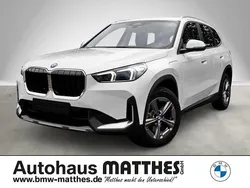 Weiss Gebraucht 2023 BMW X1 Performance SUV | 39.950 € (Superpreis)