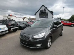 Grau Gebraucht 2017 Ford Grand C-Max Titanium Van / Kleinbus | 12.950 € (Fairer Preis)