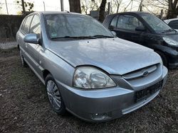 Silber Gebraucht 2005 Kia Rio Limousine | 590 € (Superpreis)