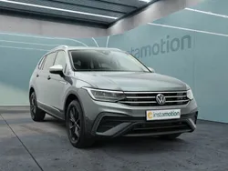 Grau Gebraucht 2024 VW Tiguan Allspace Move SUV | 38.749 € (Fairer Preis)