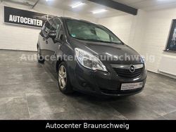 Grau Gebraucht 2012 Opel Meriva Van / Kleinbus | 2.990 € (Guter Preis)